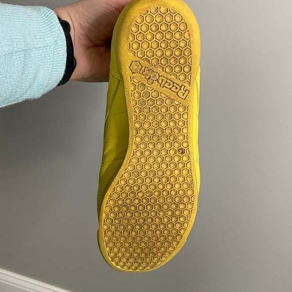 Vintage 80's Freestyle Reebok High Top Sneakers size 5.5 womens/Youth size 4 - Picture 5 of 5